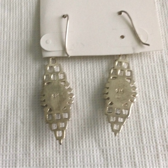 Woman’s Pierced 925 Sliver Earrings with green stones NWOT #3 - Picture 4 of 4